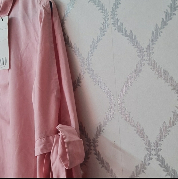 AND top. - Picture 8 of 8